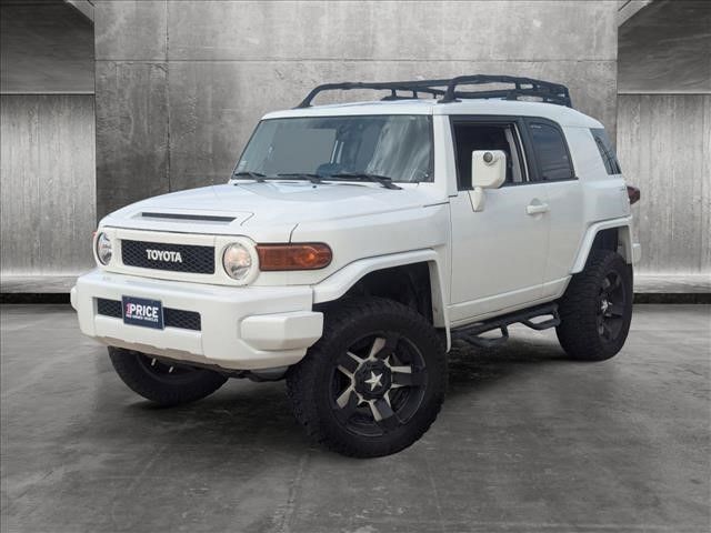 2014 Toyota FJ Cruiser Base