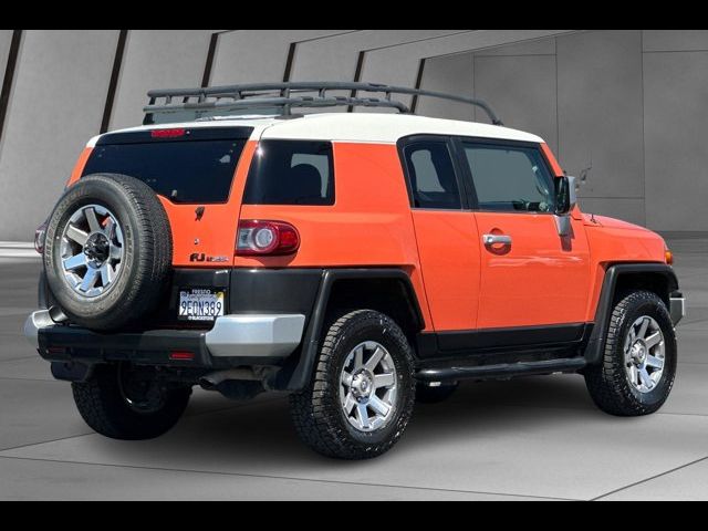 2014 Toyota FJ Cruiser Base