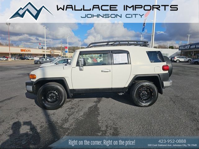 2014 Toyota FJ Cruiser Base