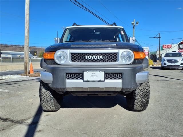 2014 Toyota FJ Cruiser Base