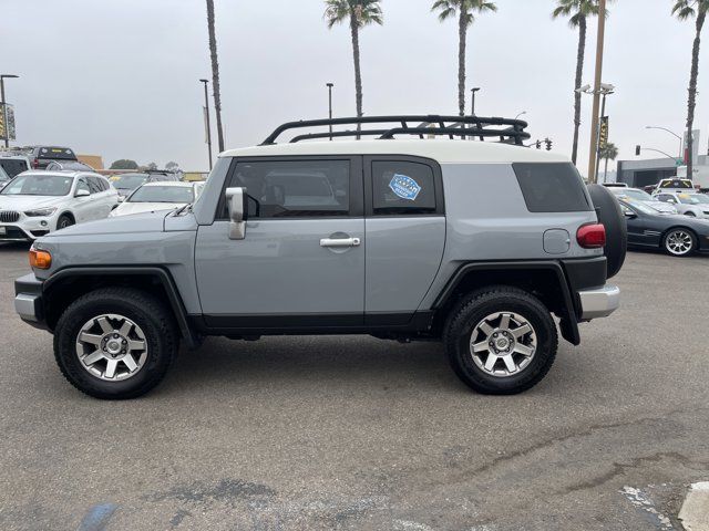 2014 Toyota FJ Cruiser Base