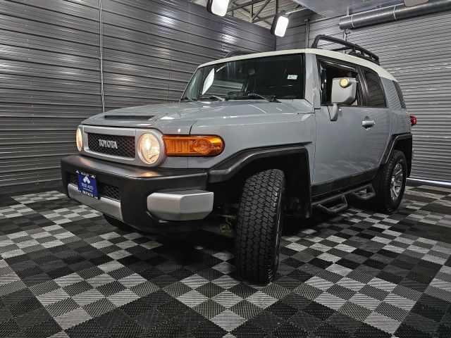 2014 Toyota FJ Cruiser Base