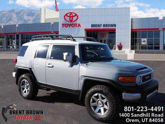 2014 Toyota FJ Cruiser Base