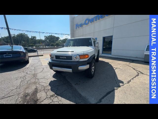 2014 Toyota FJ Cruiser Base