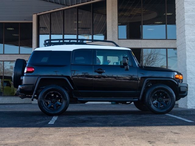 2014 Toyota FJ Cruiser Base