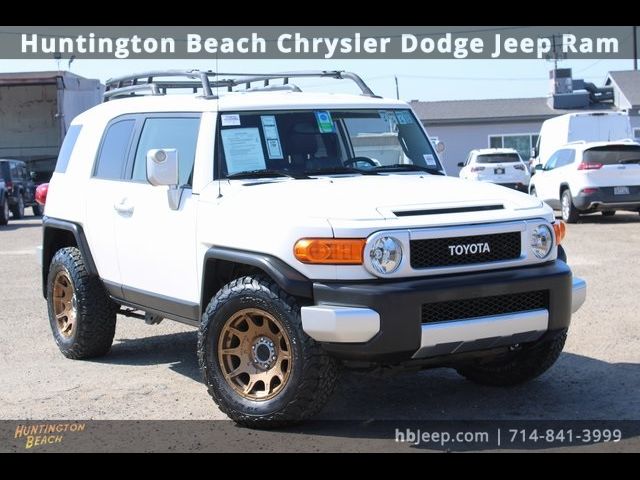 2014 Toyota FJ Cruiser Base