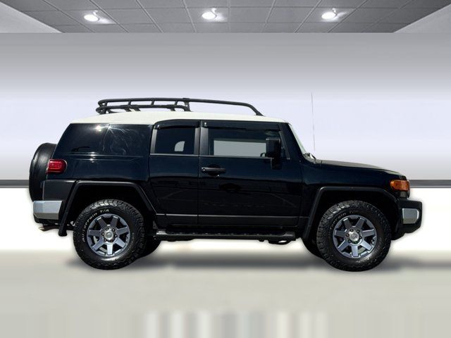 2014 Toyota FJ Cruiser Base