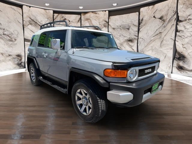 2014 Toyota FJ Cruiser 