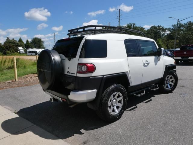 2014 Toyota FJ Cruiser 