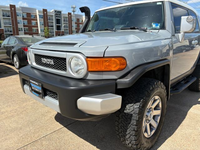 2014 Toyota FJ Cruiser 