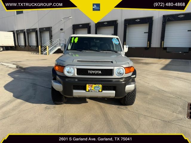 2014 Toyota FJ Cruiser 