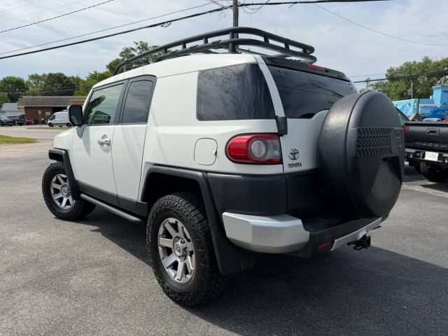 2014 Toyota FJ Cruiser 