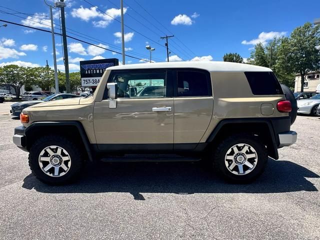 2014 Toyota FJ Cruiser 