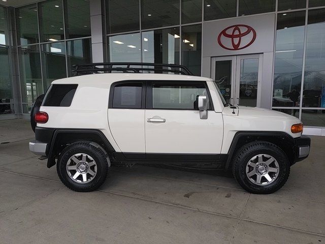 2014 Toyota FJ Cruiser Base