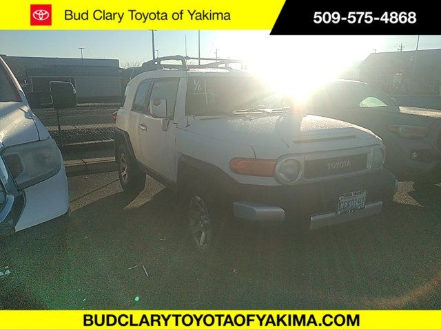 2014 Toyota FJ Cruiser Base