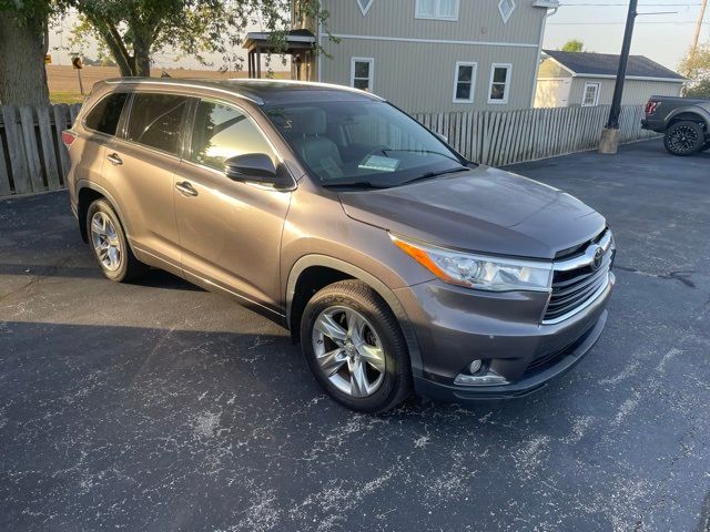 2014 Toyota Highlander Limited Platinum