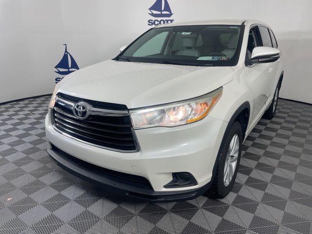 2014 Toyota Highlander LE