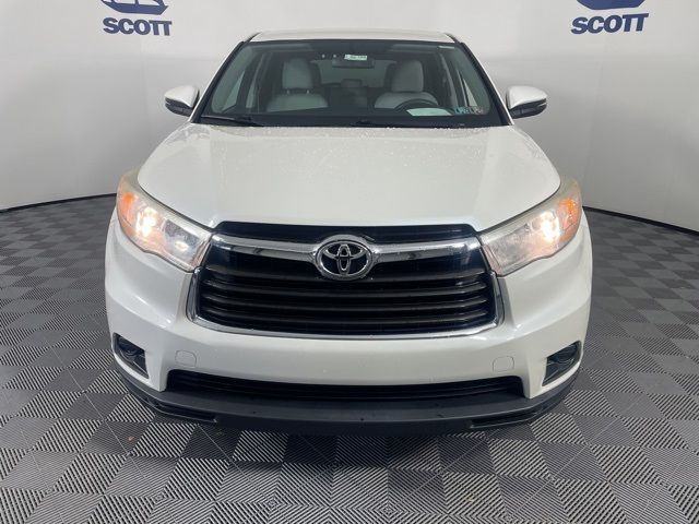 2014 Toyota Highlander LE