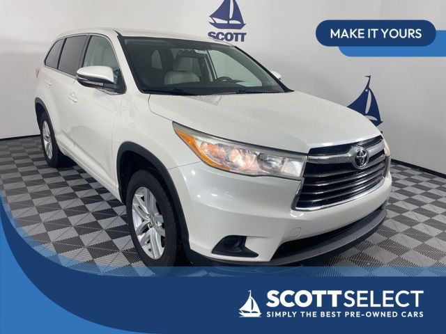 2014 Toyota Highlander LE