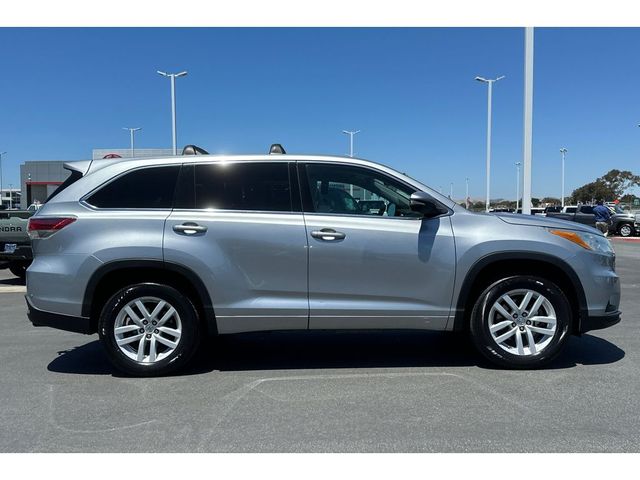 2014 Toyota Highlander LE