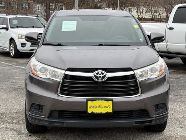 2014 Toyota Highlander LE