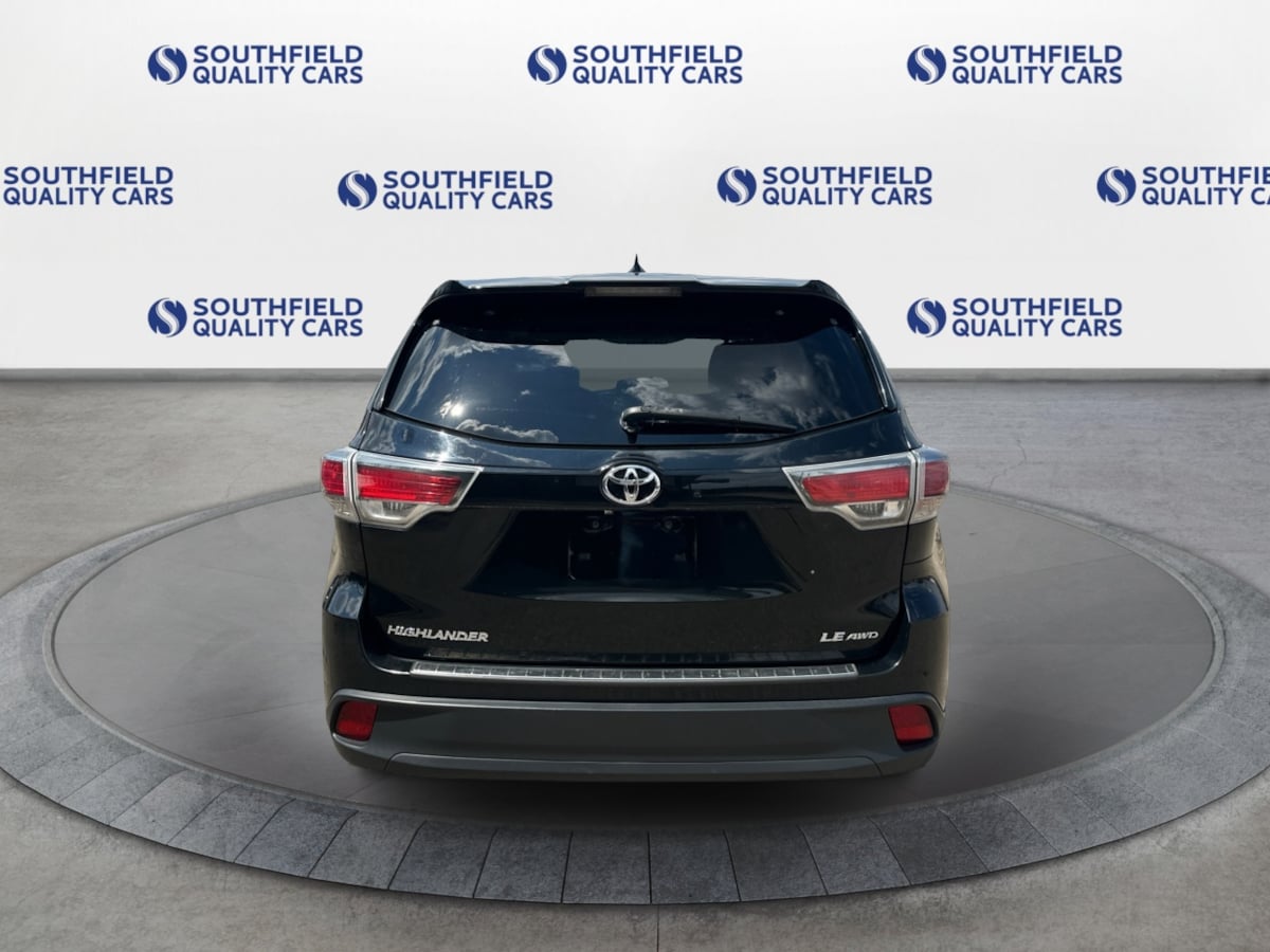 Vehicle image 5 of 37