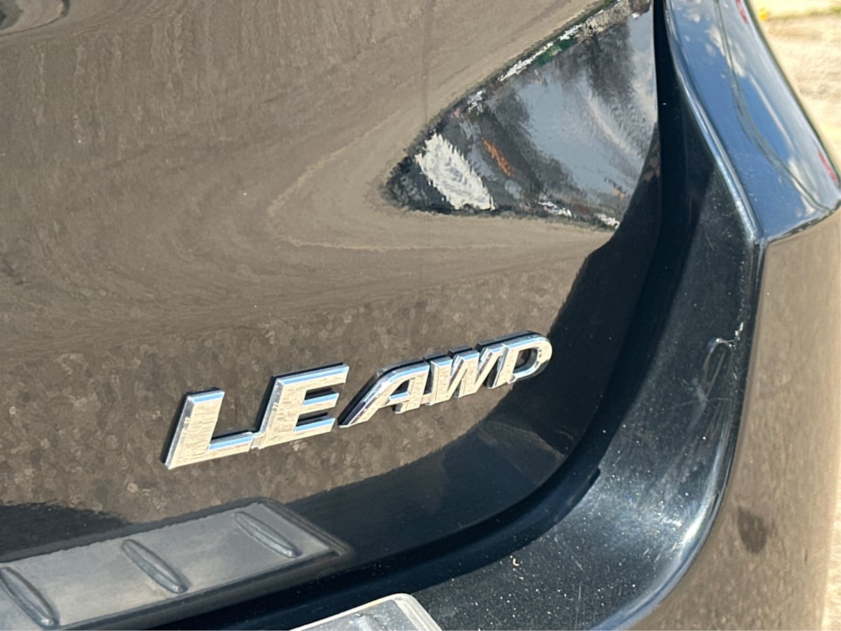 Vehicle image 19 of 37