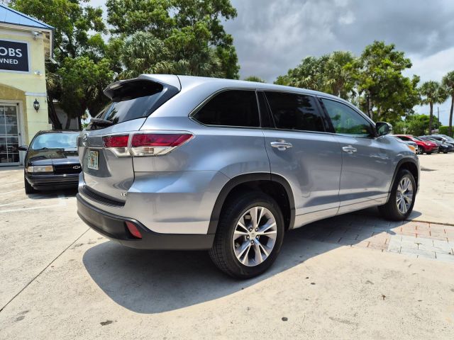 2014 Toyota Highlander LE Plus