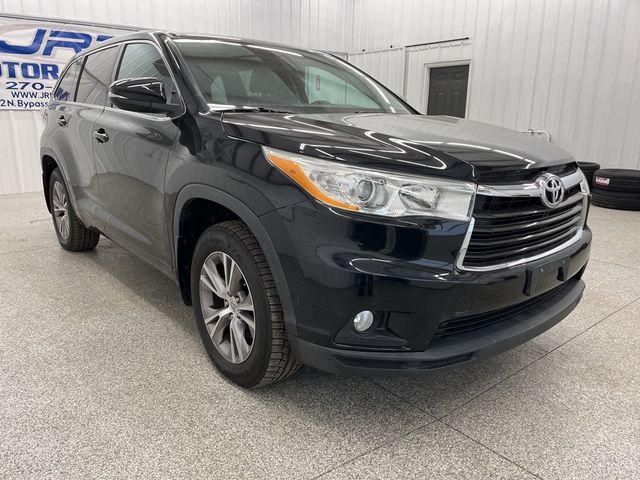 2014 Toyota Highlander LE