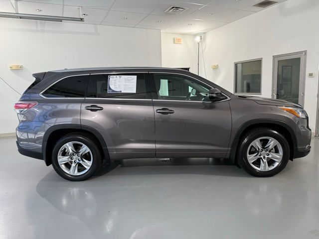 2014 Toyota Highlander Limited Platinum