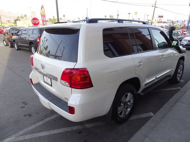 2014 Toyota Land Cruiser Base