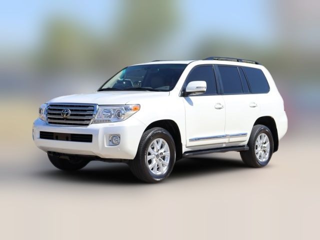 2014 Toyota Land Cruiser Base