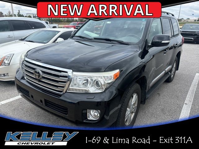 2014 Toyota Land Cruiser Base