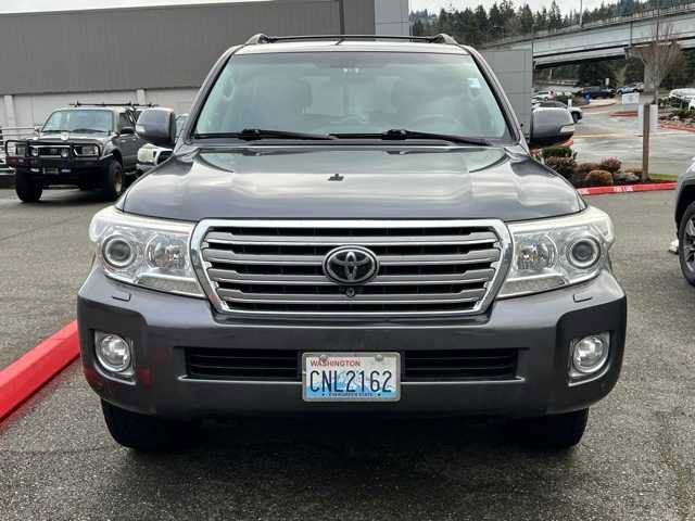 2014 Toyota Land Cruiser Base