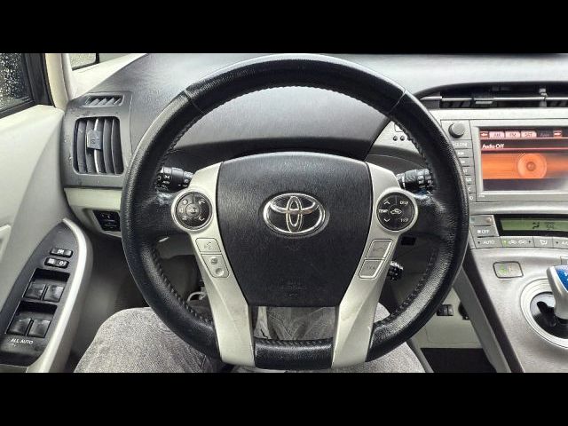2014 Toyota Prius Five