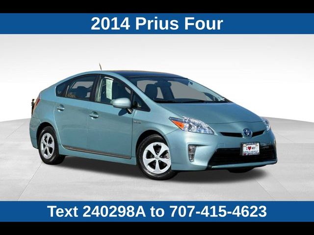 2014 Toyota Prius Four