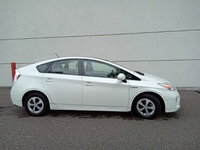 2014 Toyota Prius Three