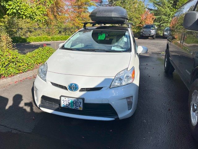 2014 Toyota Prius Three