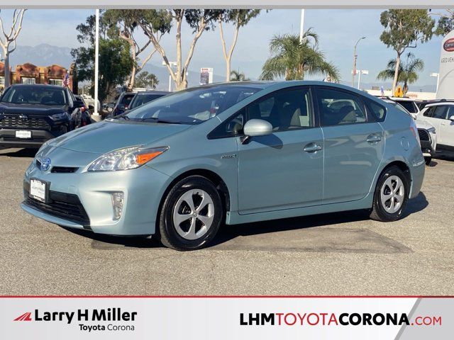 2014 Toyota Prius Three