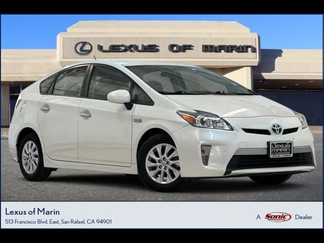 2014 Toyota Prius Plug-in Base