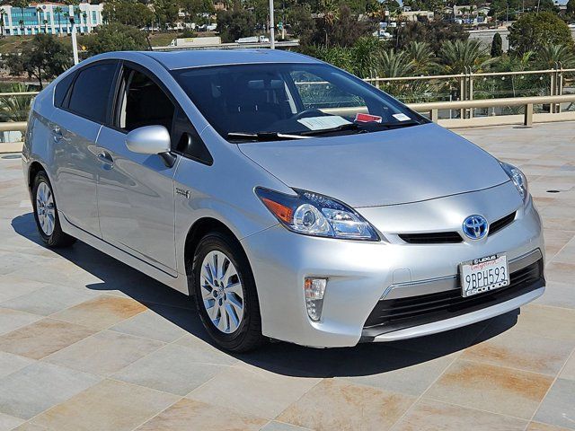 2014 Toyota Prius Plug-in Base