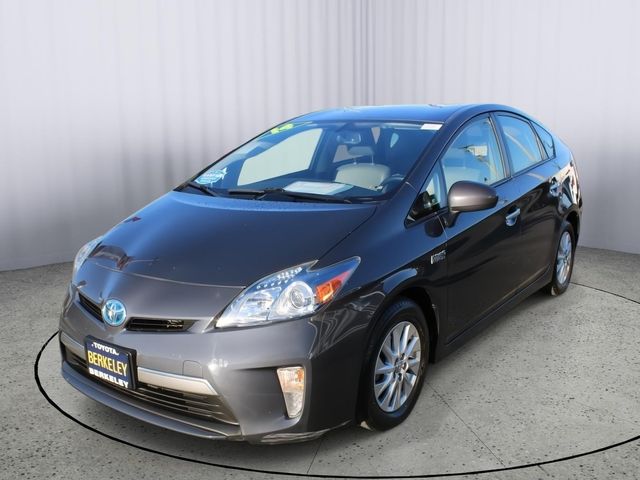 2014 Toyota Prius Plug-in Advanced