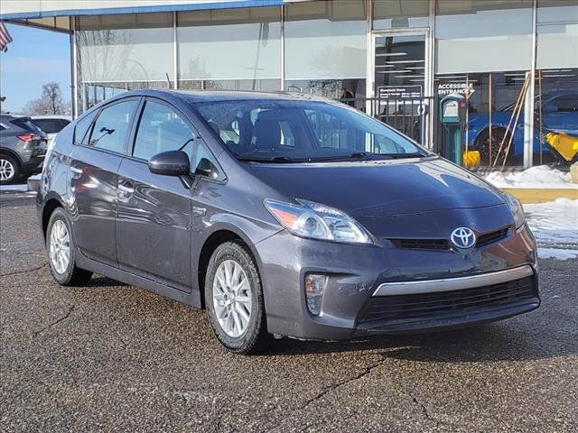 2014 Toyota Prius Plug-in Advanced