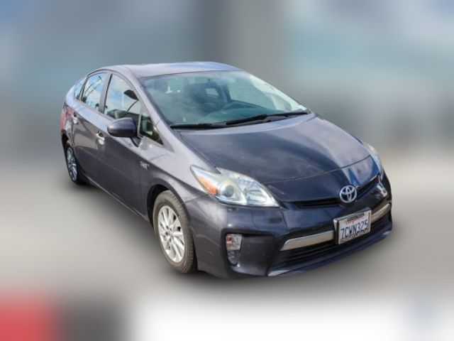 2014 Toyota Prius Plug-in Base