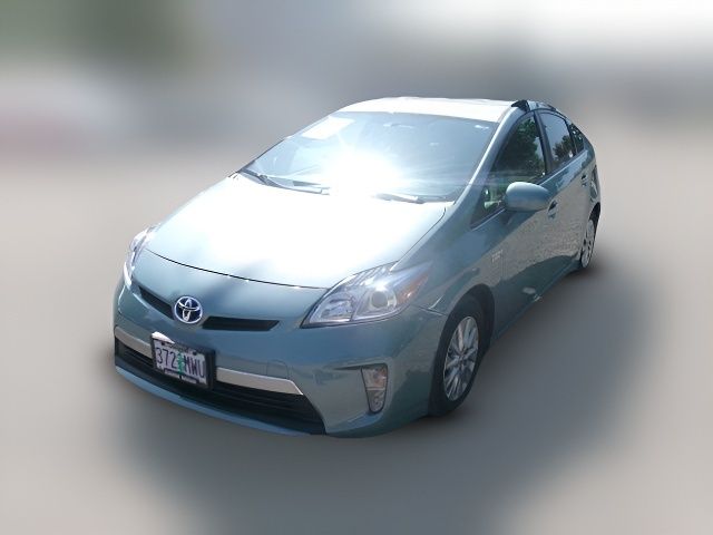 2014 Toyota Prius Plug-in Base