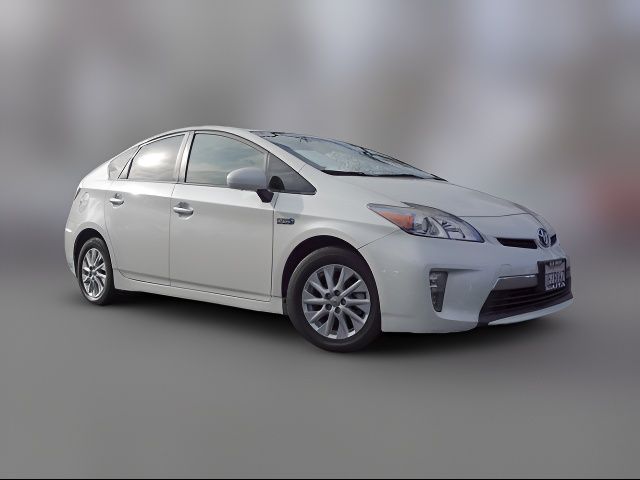 2014 Toyota Prius Plug-in Base