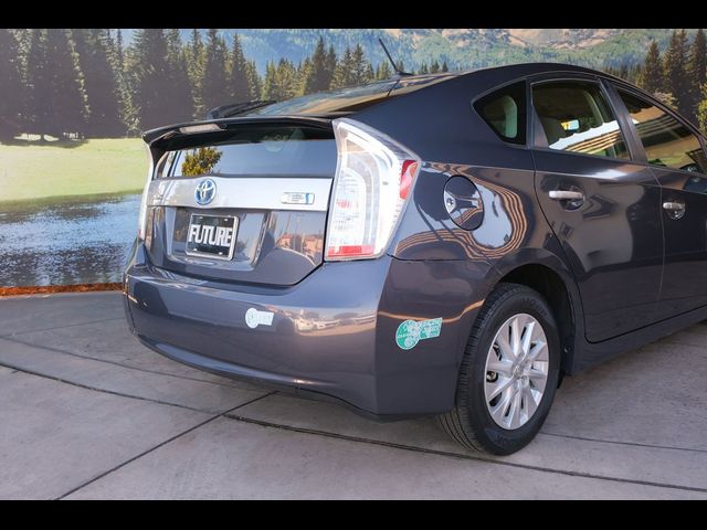 2014 Toyota Prius Plug-in Base