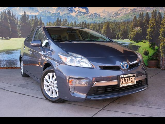 2014 Toyota Prius Plug-in Base