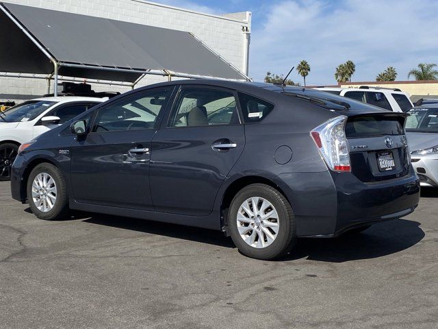 2014 Toyota Prius Plug-in Base