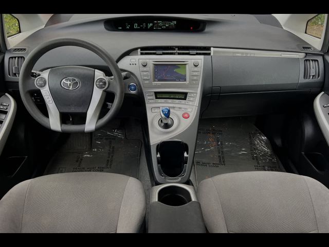 2014 Toyota Prius Plug-in Base